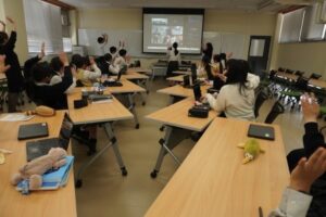 Seaview HSとのオンライン交流　the 1st session 2025